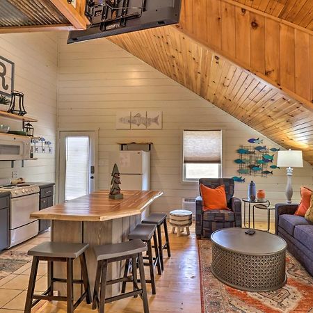 Pet-Friendly Studio With Loft And Mountain Views! Dış mekan fotoğraf